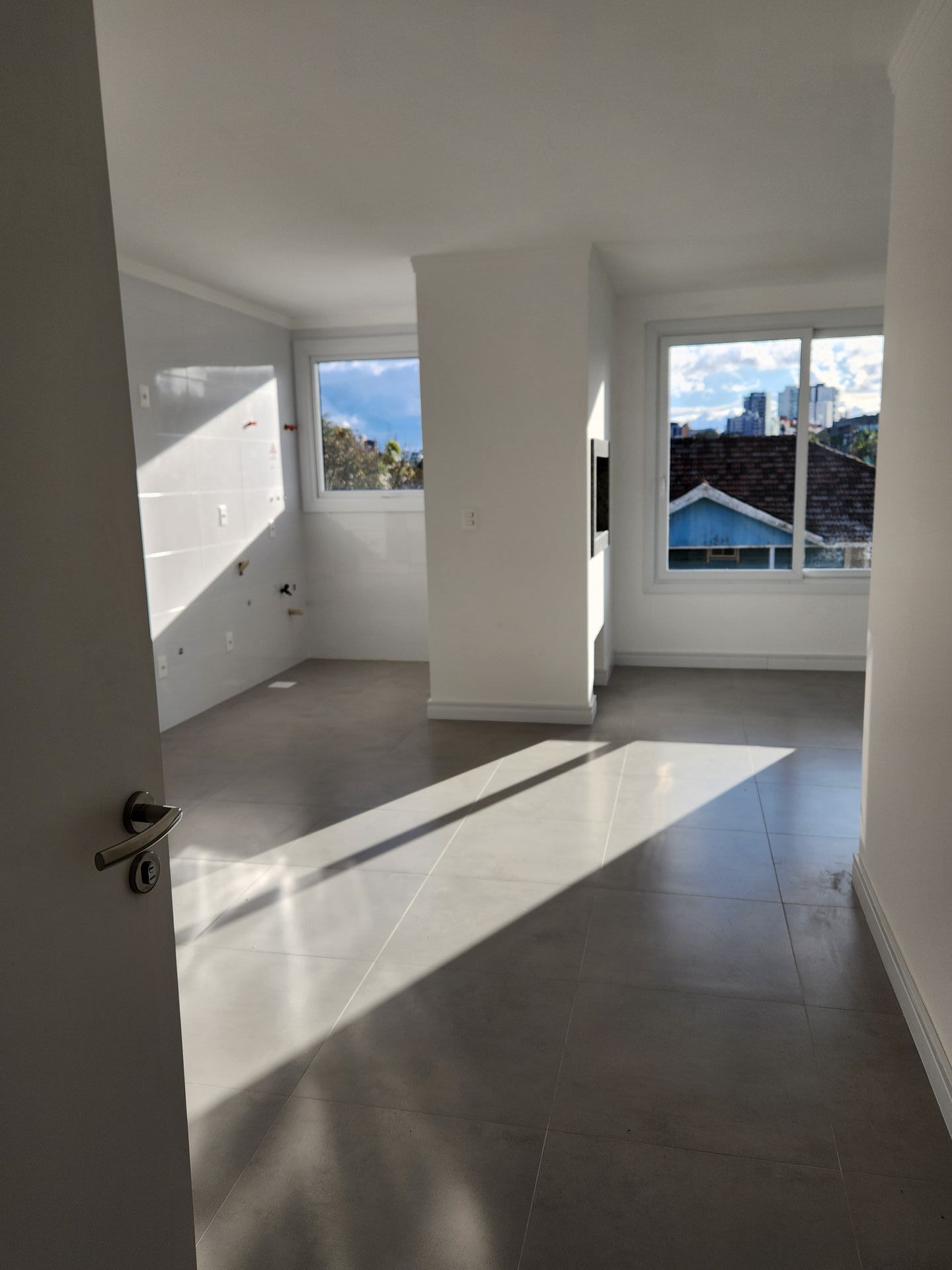 Apartamento 2 quartos sendo 1 suíte para venda no bairro Praia da Cal em Torres