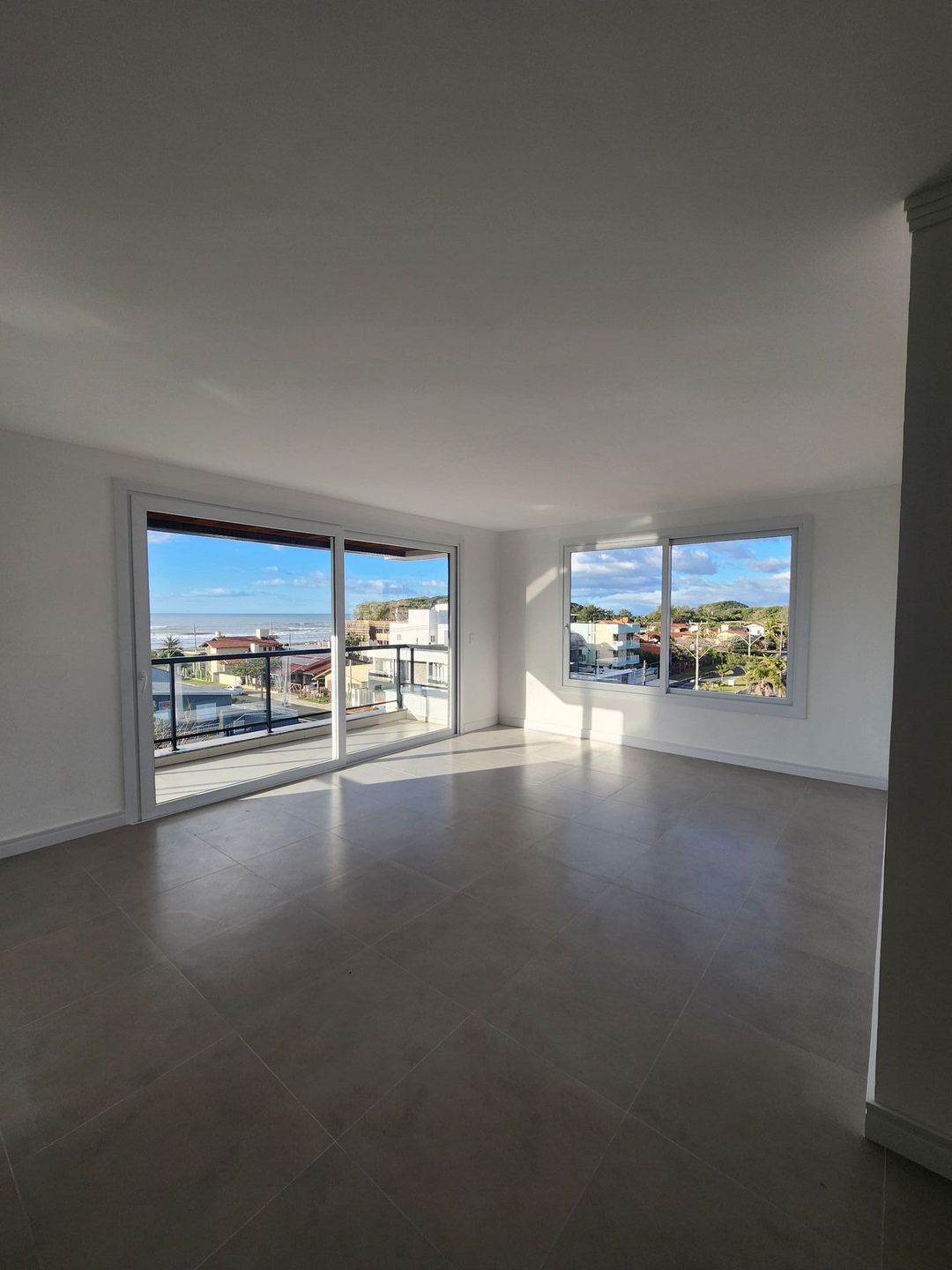 Apartamento 2 quartos sendo 1 suíte para venda no bairro Praia da Cal em Torres