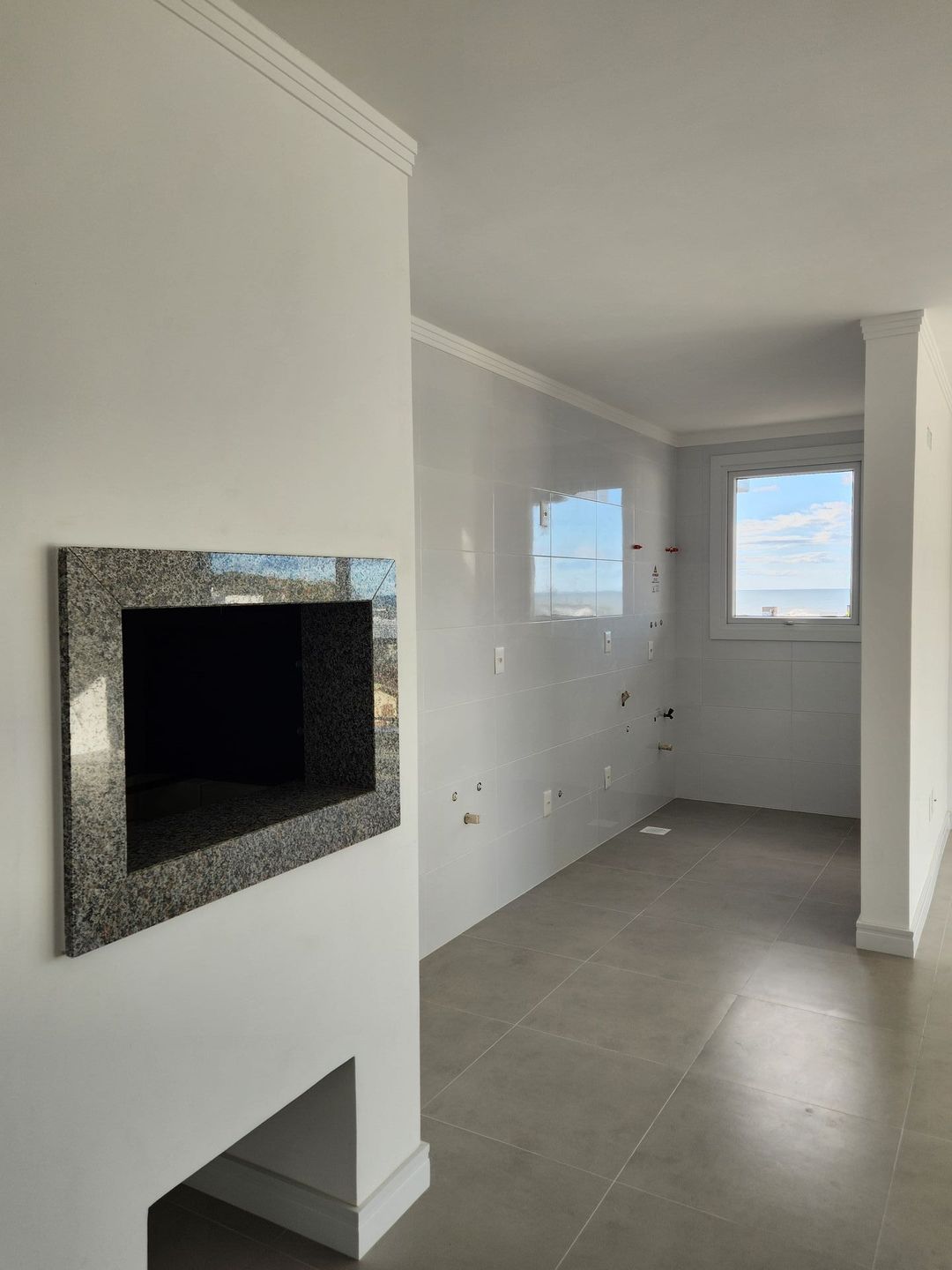 Apartamento 2 quartos sendo 1 suíte para venda no bairro Praia da Cal em Torres