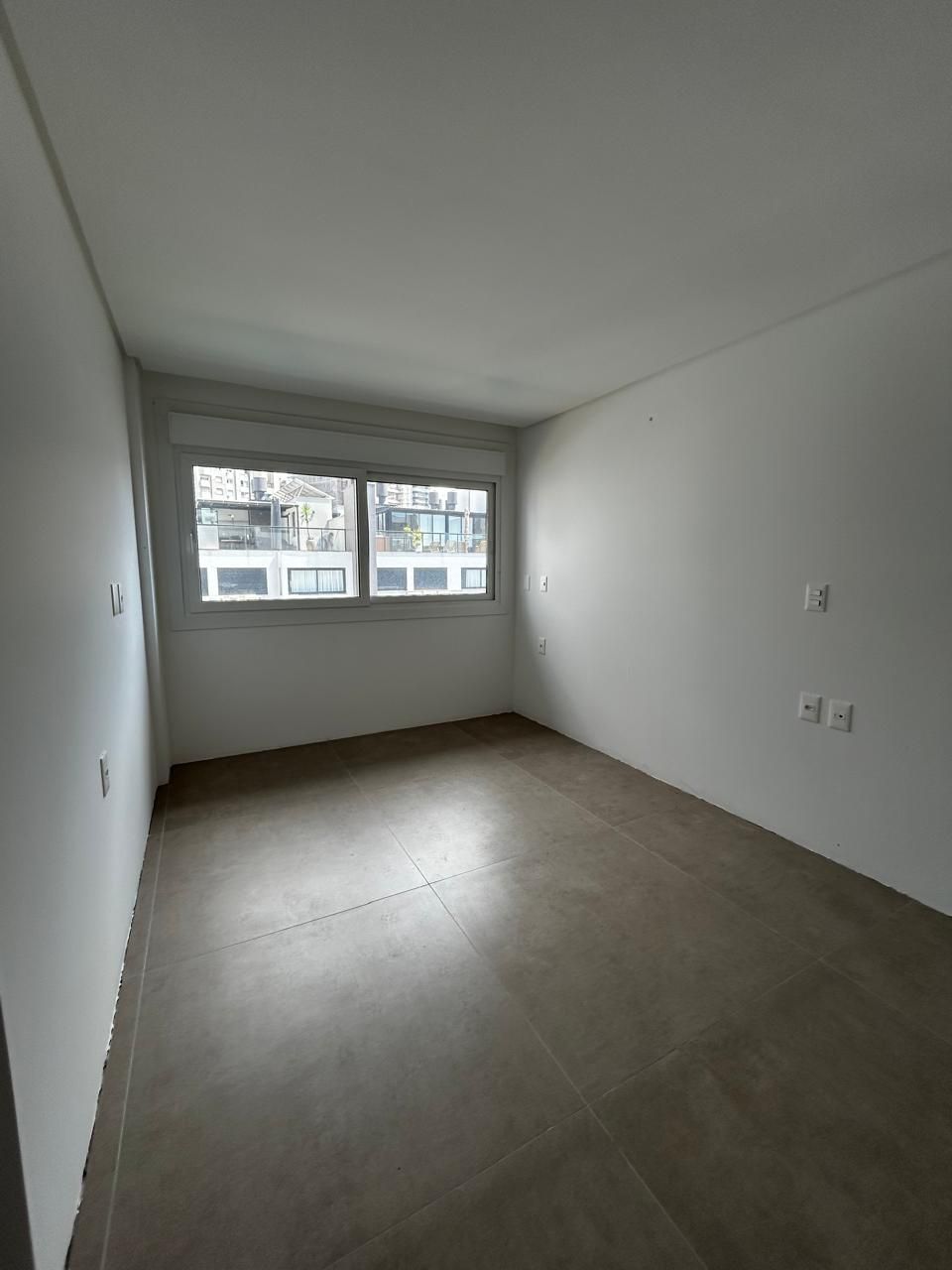 Apartamento 2 quartos sendo 1 suíte para venda no bairro Beira Mar em Torres