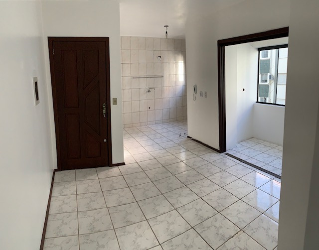 Apartamento à venda com 2 quartos, 68m² - Foto 12