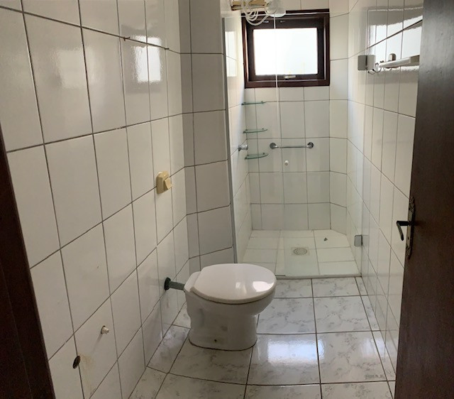 Apartamento à venda com 2 quartos, 68m² - Foto 7