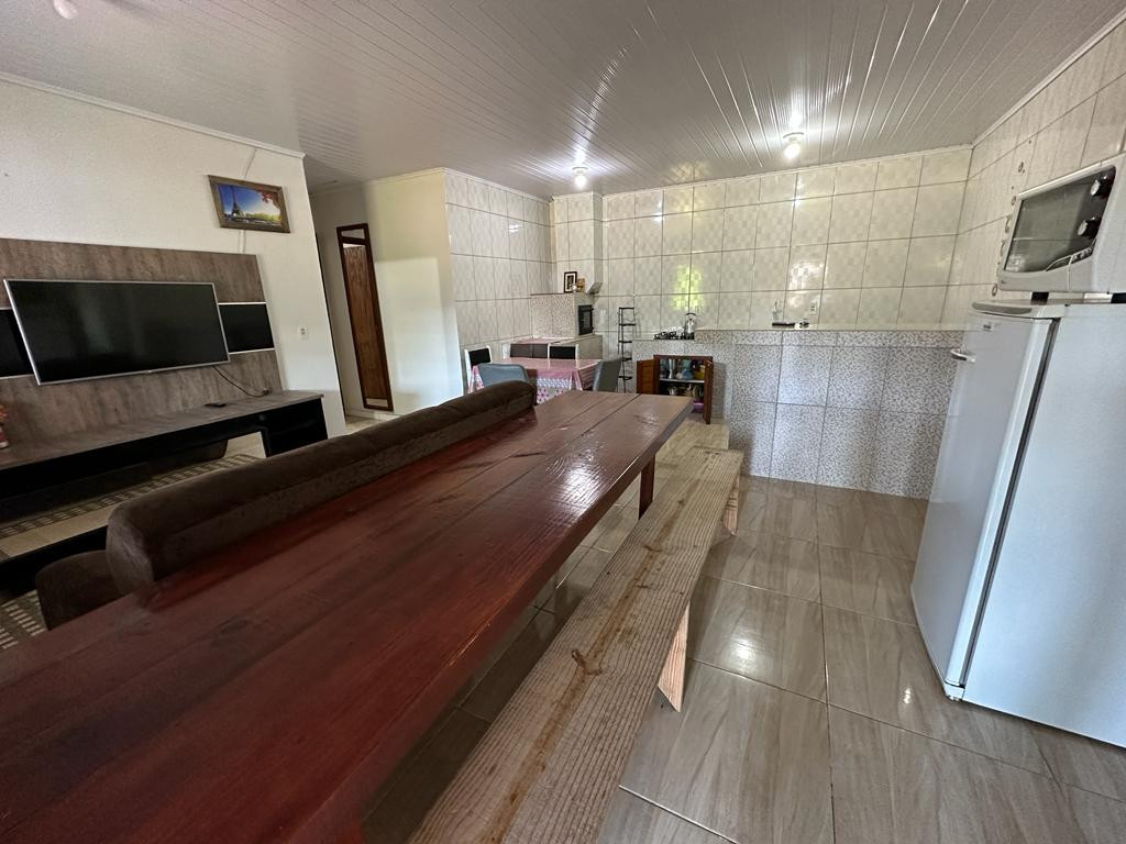 Casa à venda com 2 quartos, 100m² - Foto 4