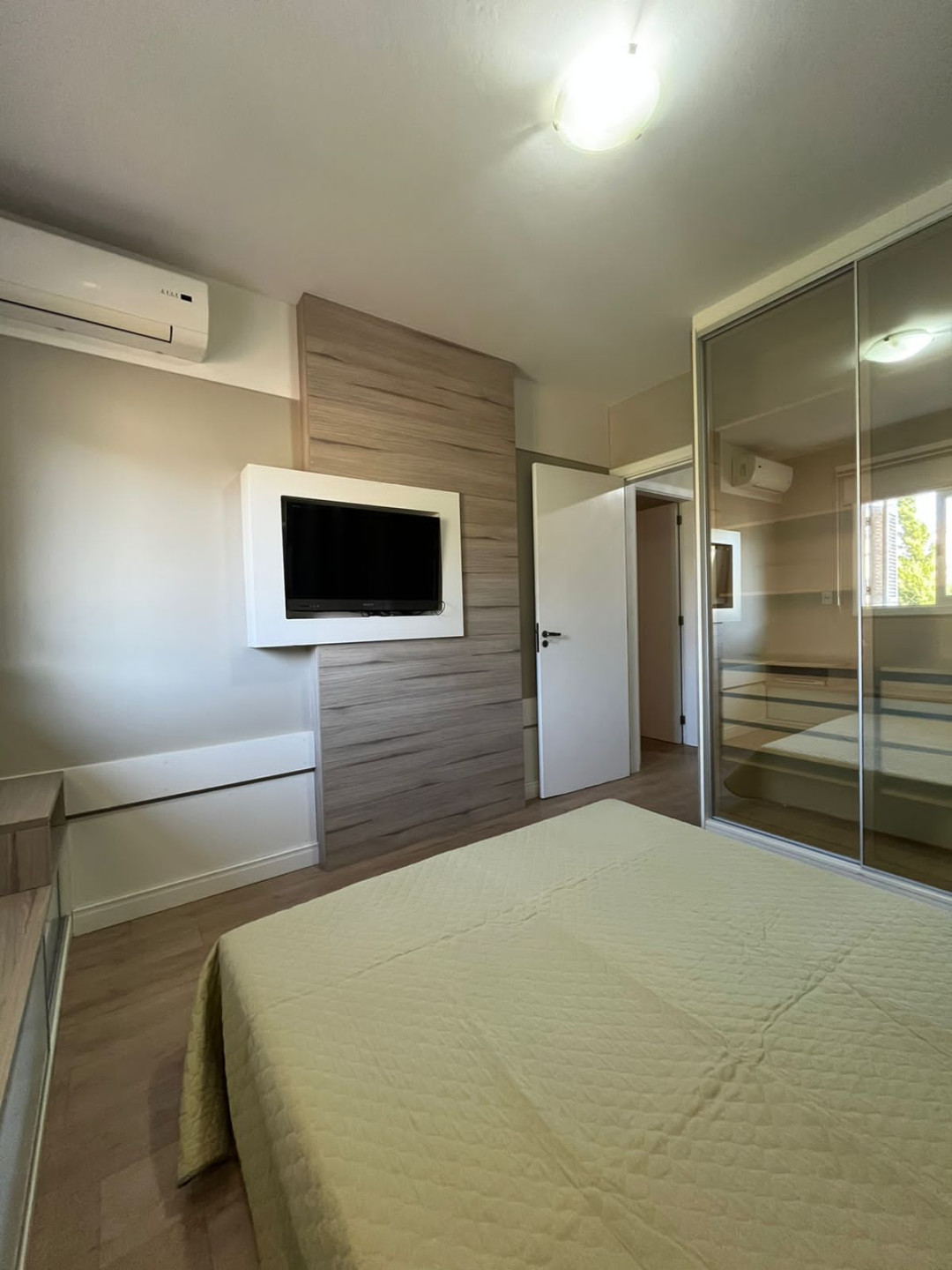 Apartamento à venda com 3 quartos, 109m² - Foto 6