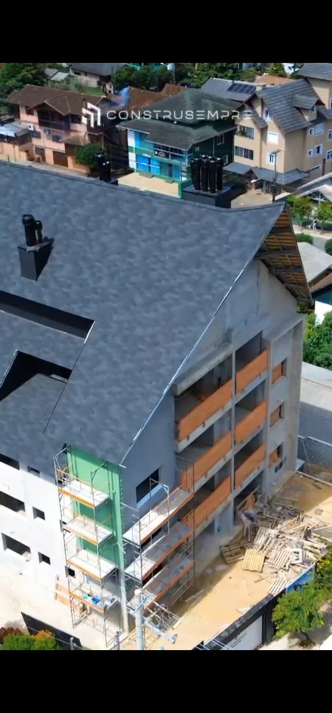 Apartamento para venda no bairro Floresta em Gramado