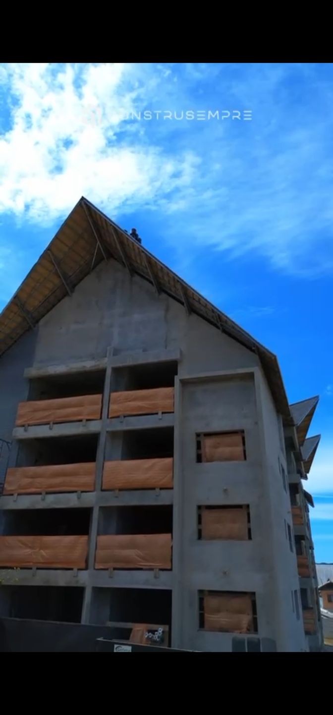 Apartamento para venda no bairro Floresta em Gramado