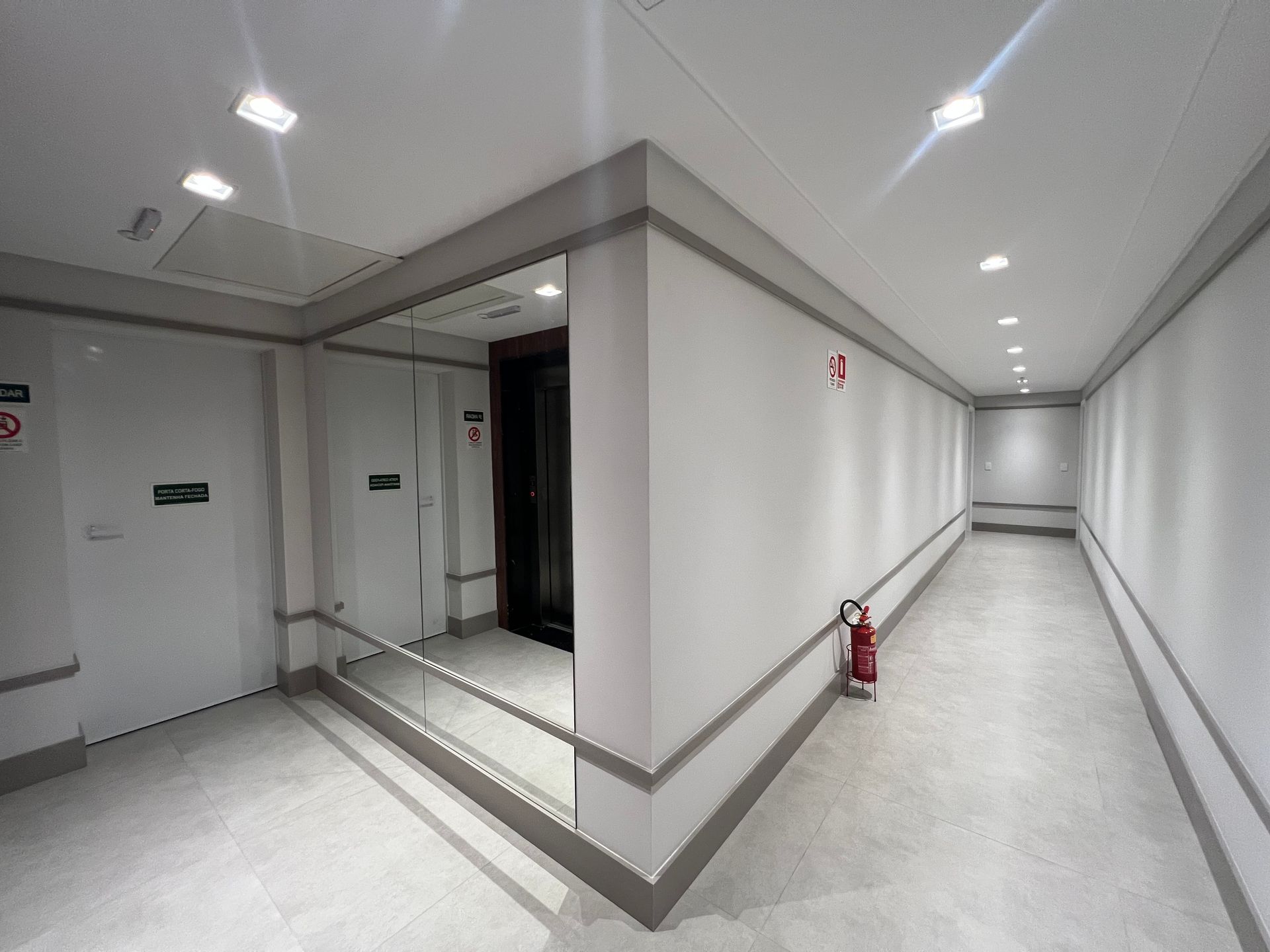 Apartamento para venda no bairro Centro  em Canela