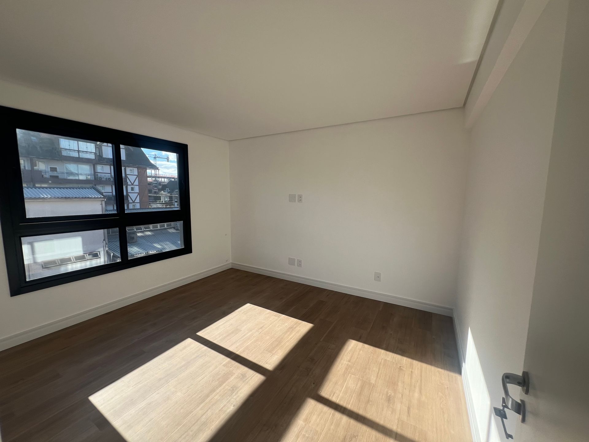 Apartamento para venda no bairro Centro  em Canela