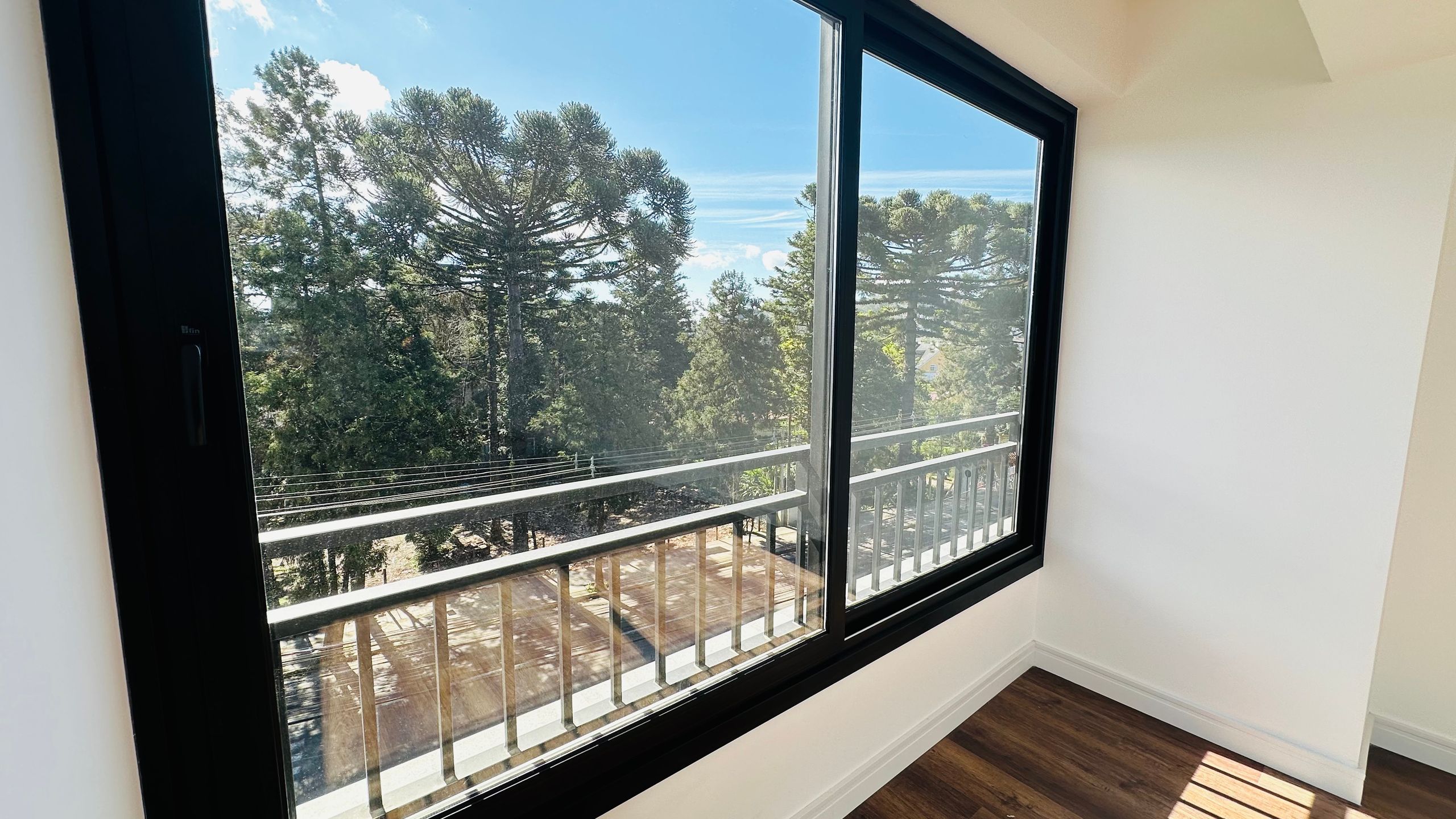 Loja para venda no bairro Vila Suíça em Gramado