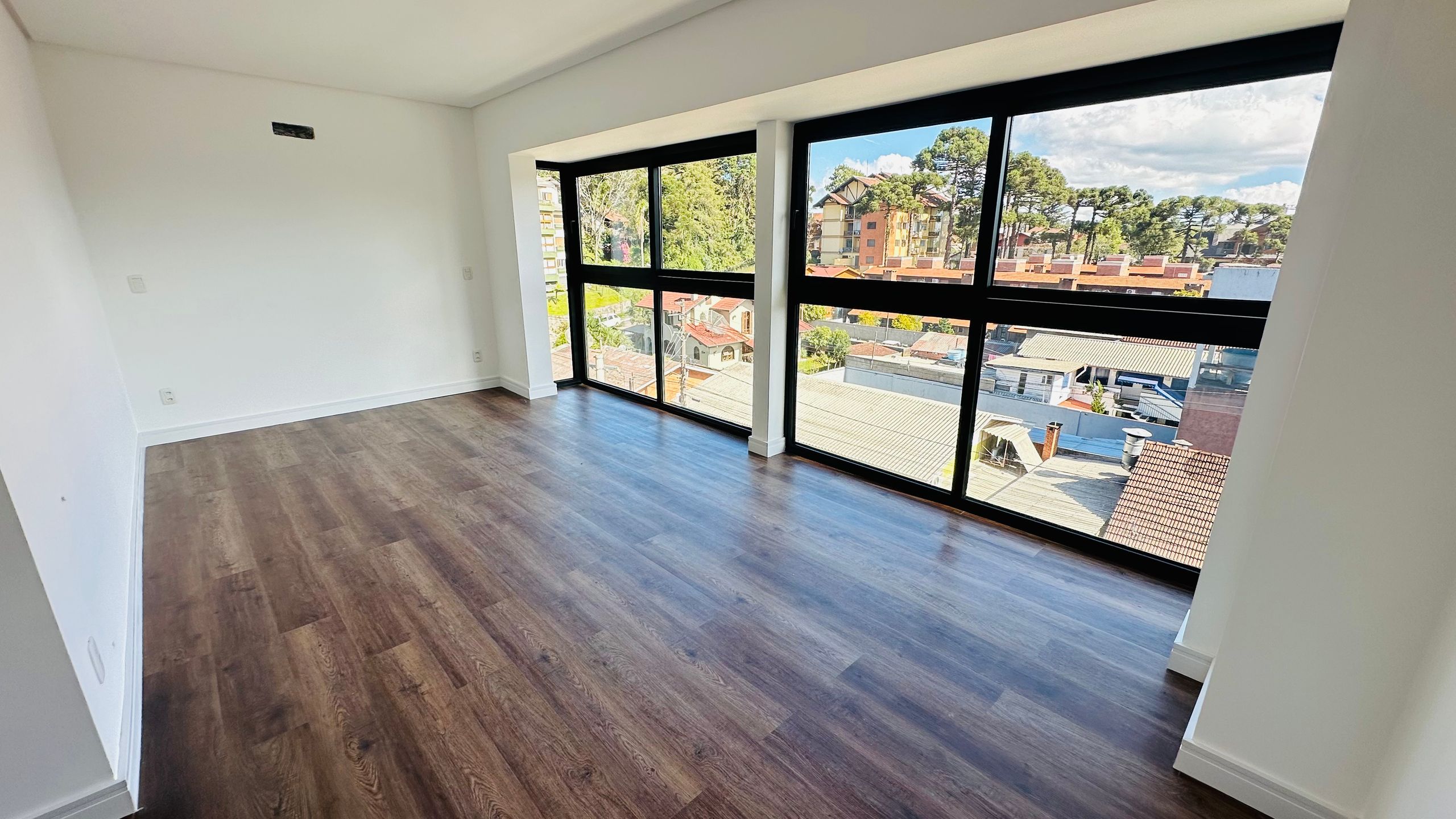 Loja para venda no bairro Vila Suíça em Gramado