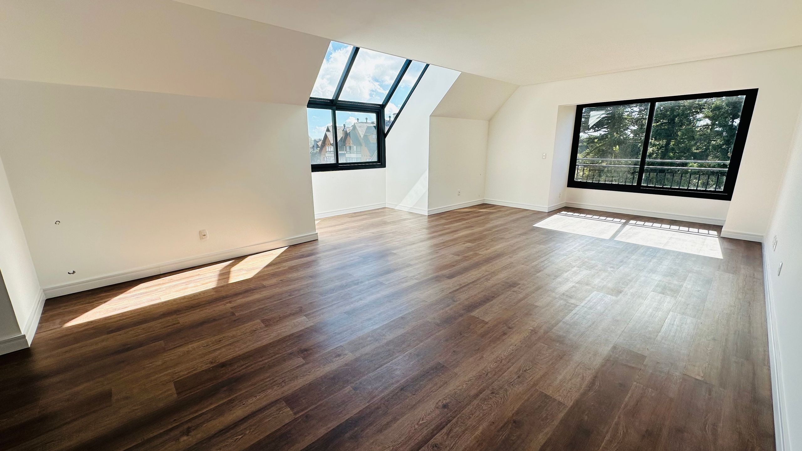 Loja para venda no bairro Vila Suíça em Gramado