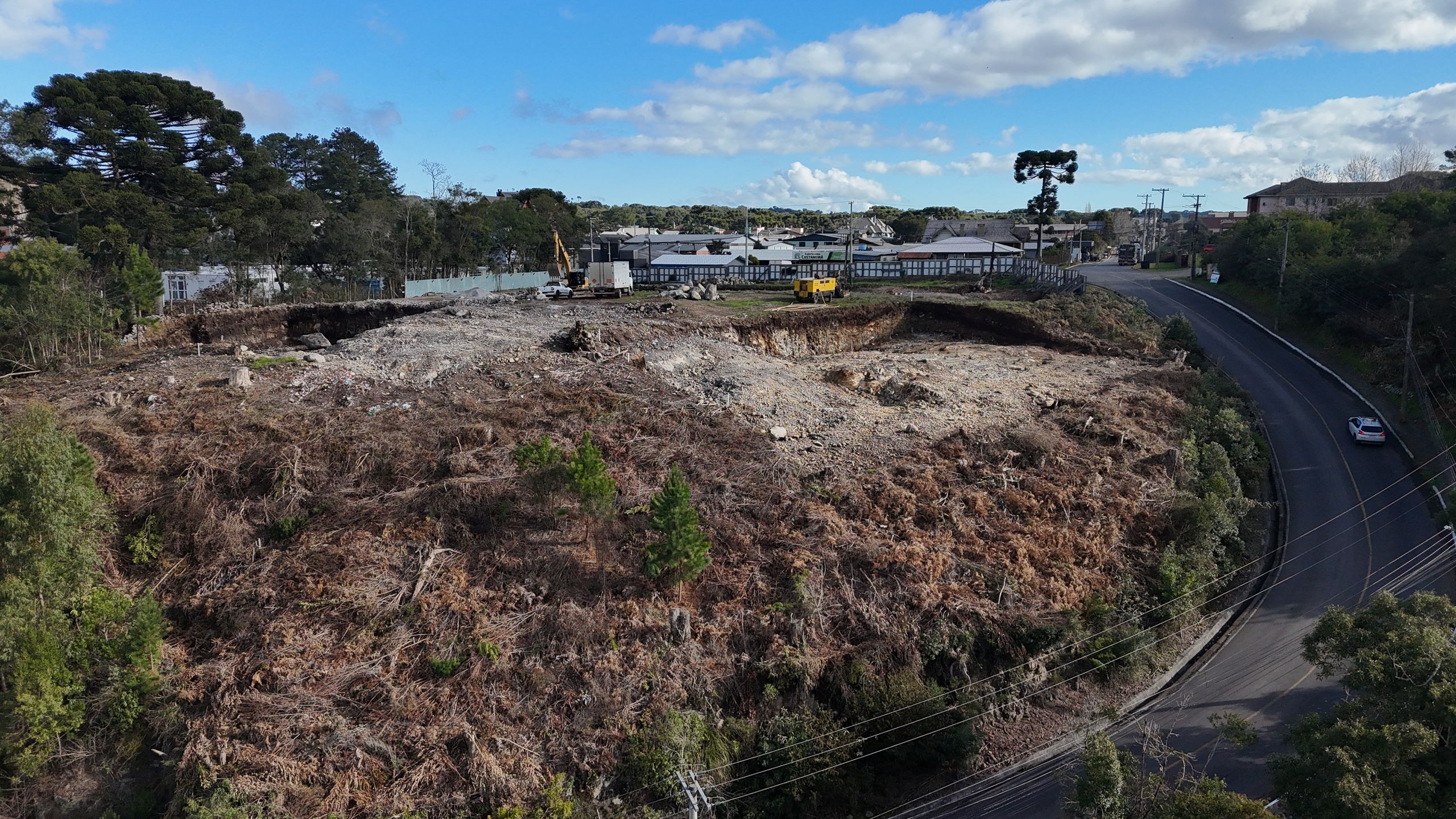 Apartamento 2 quartos sendo 1 suíte para venda no bairro Moura em Gramado