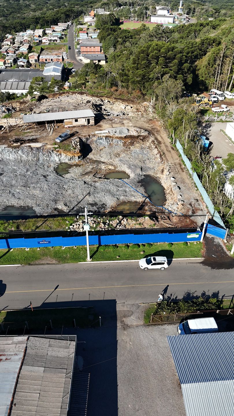 Apartamento 2 quartos sendo 1 suíte para venda no bairro Moura em Gramado