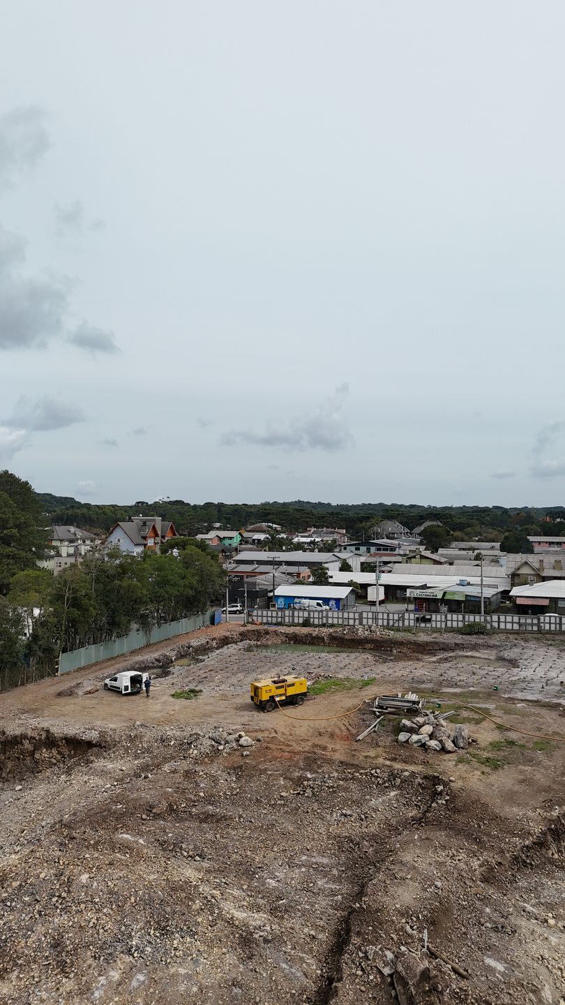 Apartamento 2 quartos sendo 1 suíte para venda no bairro Moura em Gramado