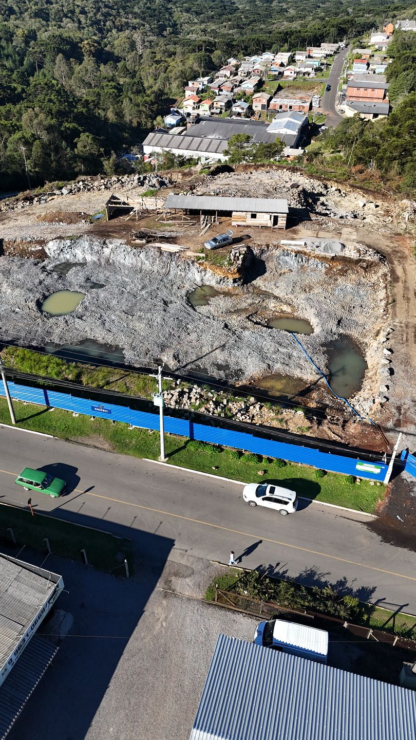 Apartamento 2 quartos sendo 1 suíte para venda no bairro Moura em Gramado