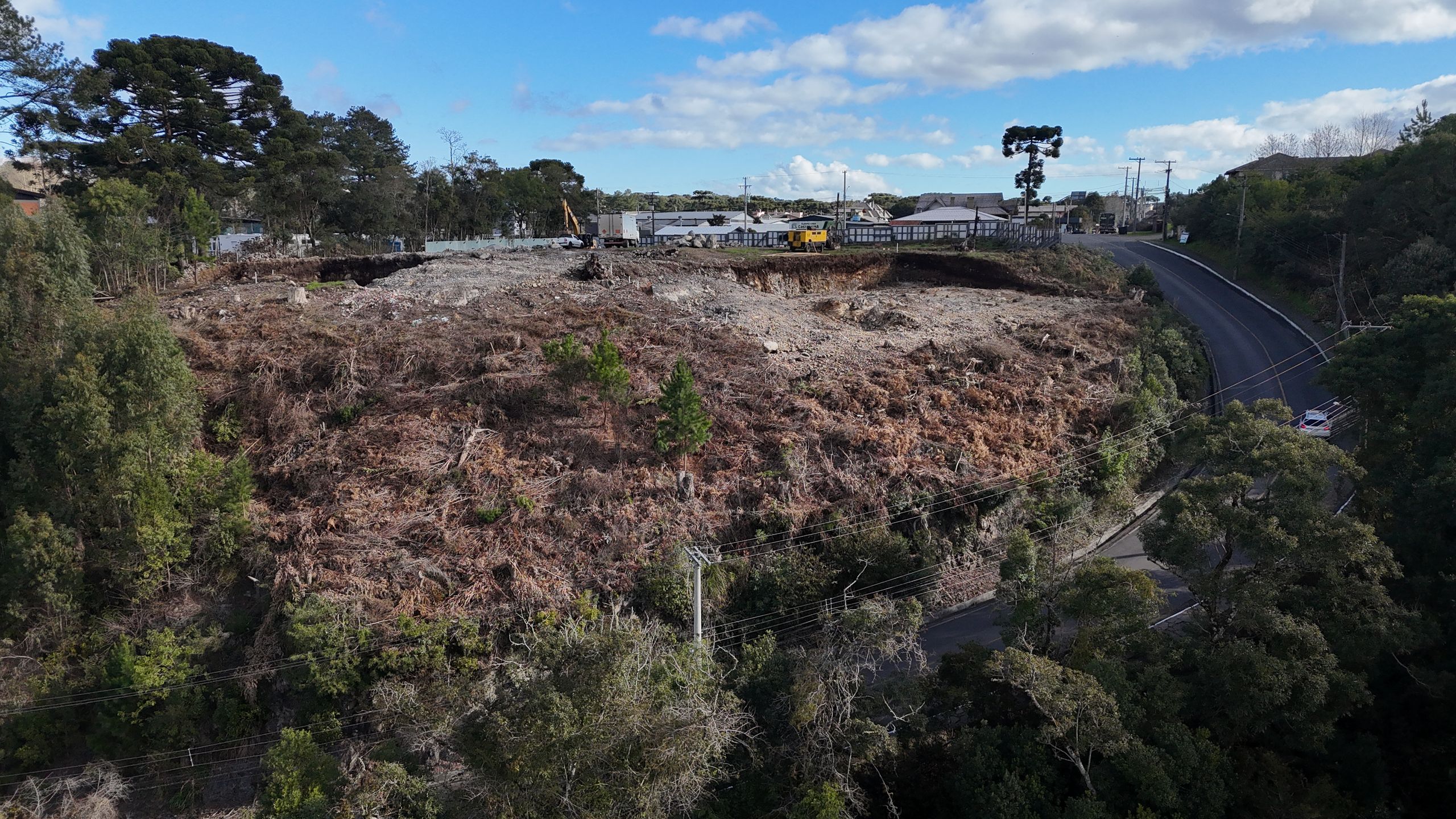 Apartamento 2 quartos sendo 1 suíte para venda no bairro Moura em Gramado