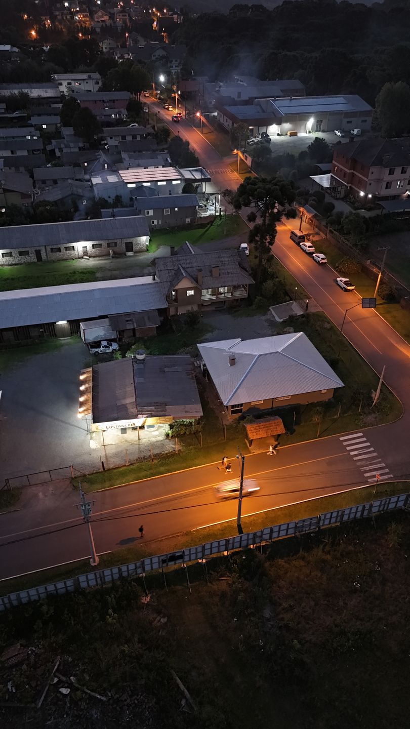 Apartamento 2 quartos sendo 1 suíte para venda no bairro Moura em Gramado