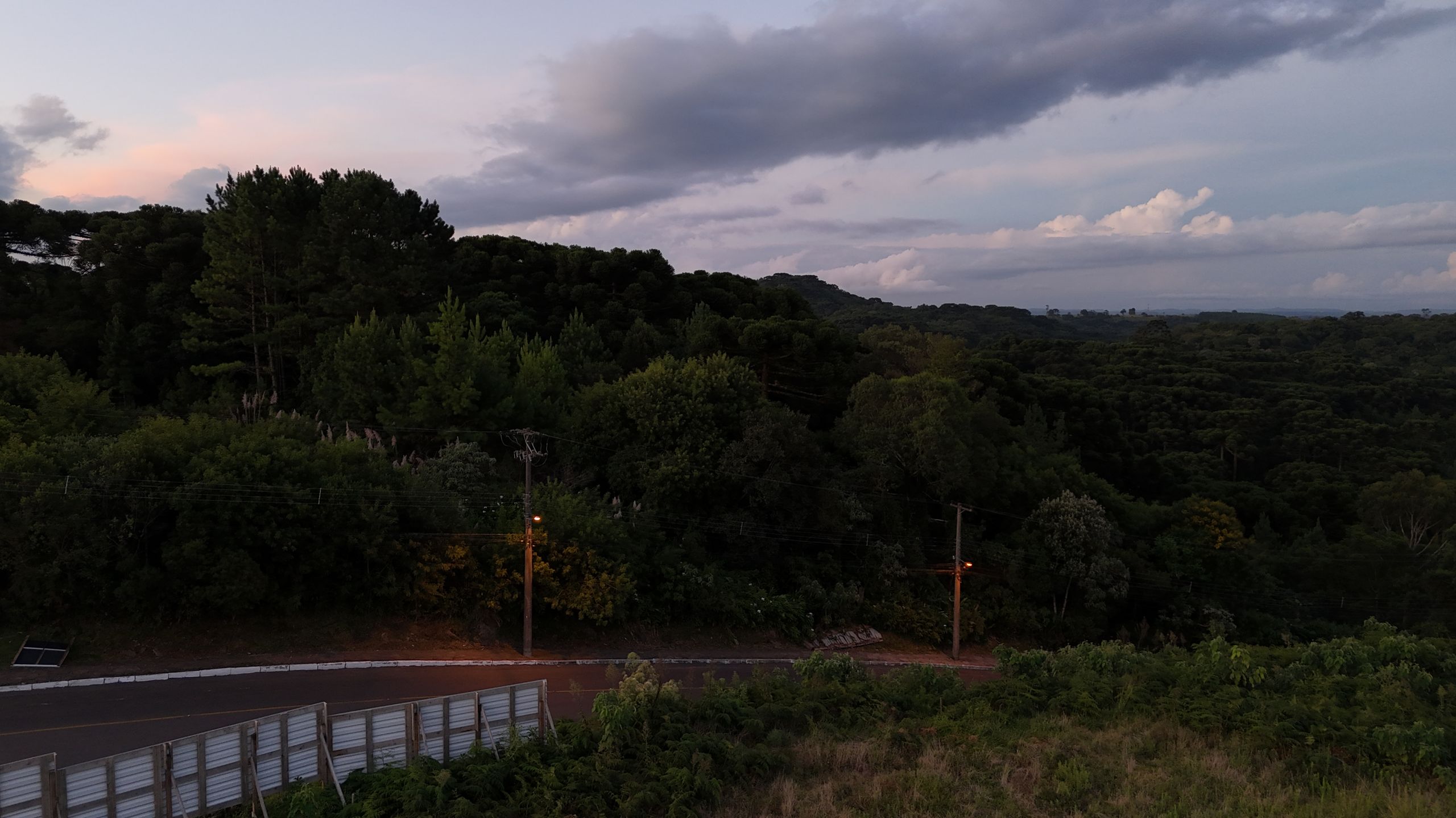 Apartamento 2 quartos sendo 1 suíte para venda no bairro Moura em Gramado