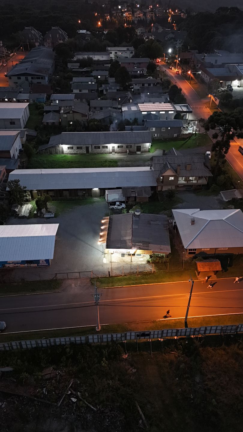 Apartamento 2 quartos sendo 1 suíte para venda no bairro Moura em Gramado