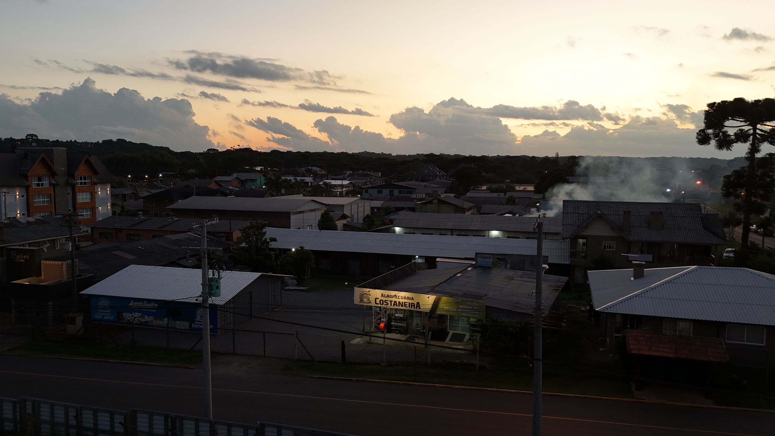 Apartamento 2 quartos sendo 1 suíte para venda no bairro Moura em Gramado