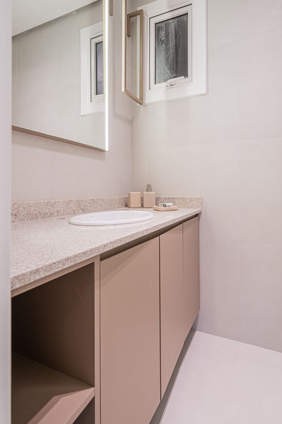 Apartamento 1 quarto para venda no bairro Floresta em Gramado