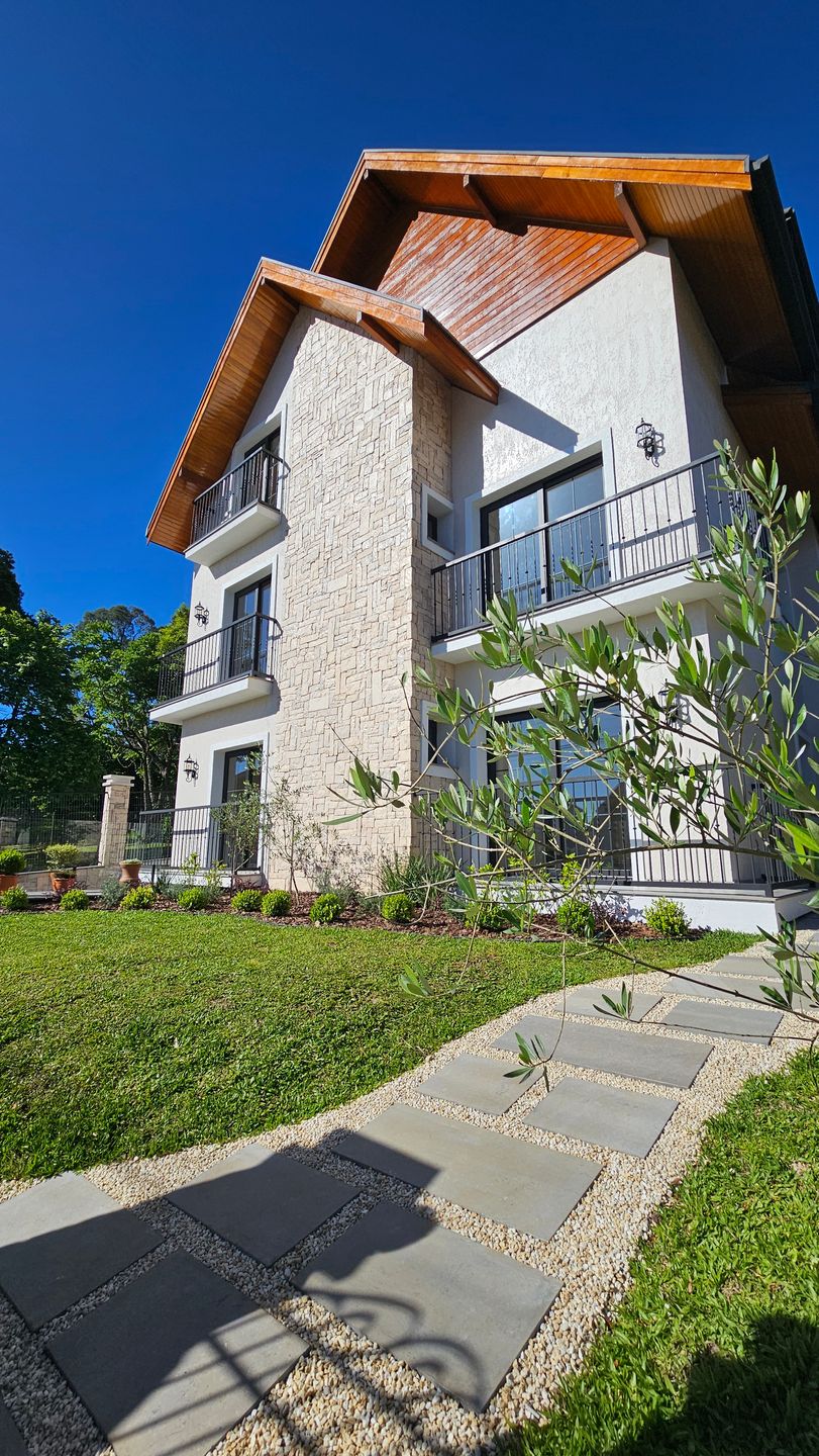 Apartamento para venda no bairro Centro em Gramado