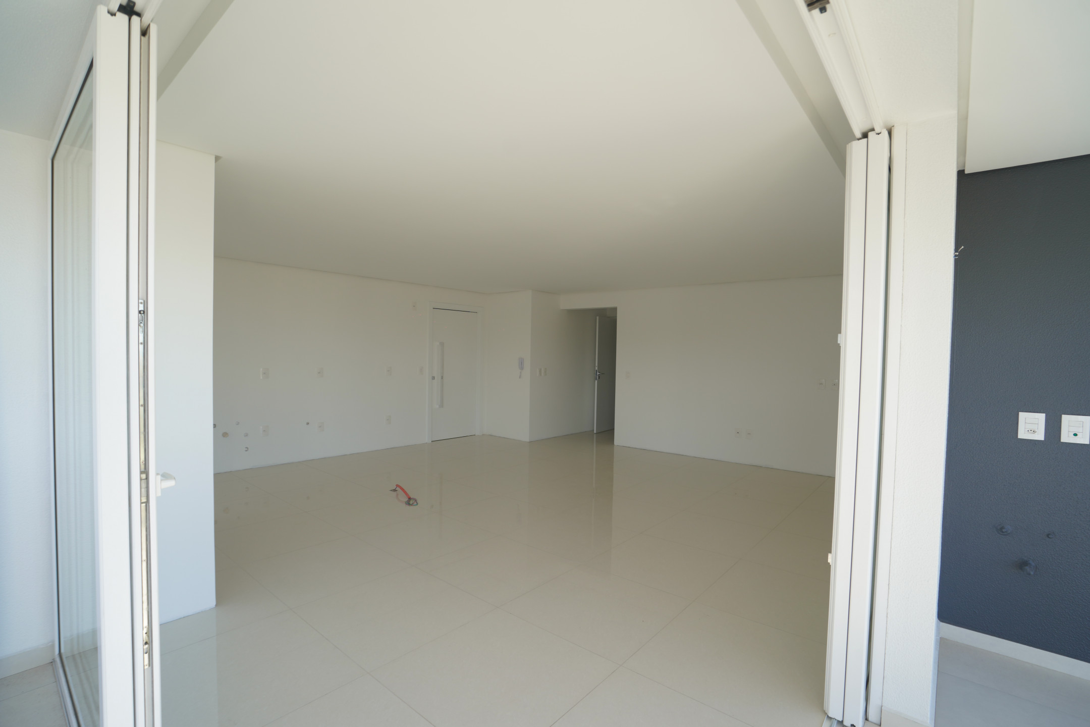 Apartamento à venda com 3 quartos, 137m² - Foto 40