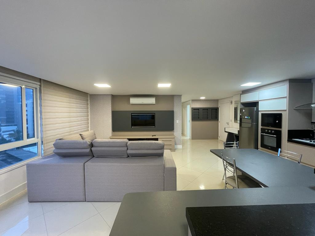 Apartamento à venda com 3 quartos, 105m² - Foto 5