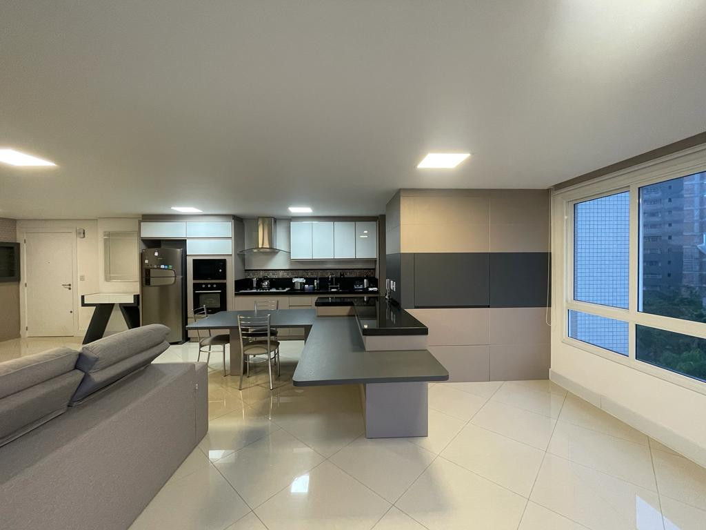 Apartamento à venda com 3 quartos, 105m² - Foto 18