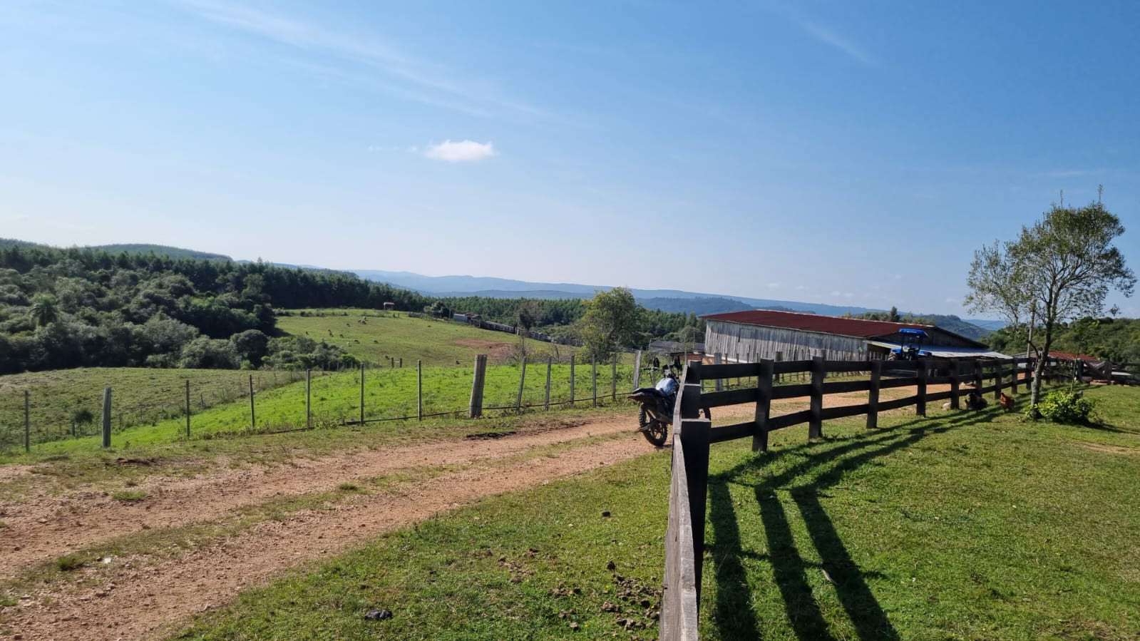 Fazenda à venda com 3 quartos, 3260000m² - Foto 9